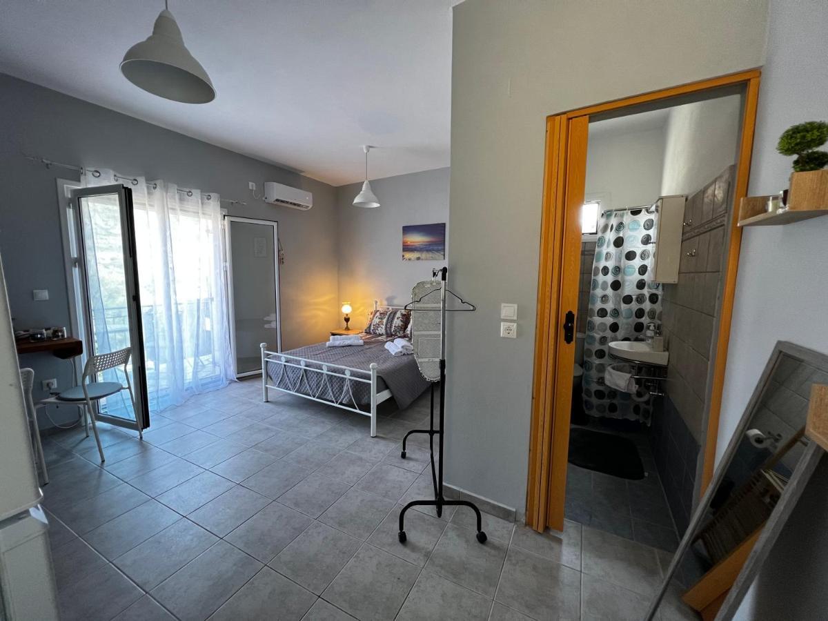 דירות Zóla Aggelikis Studio מראה חיצוני תמונה